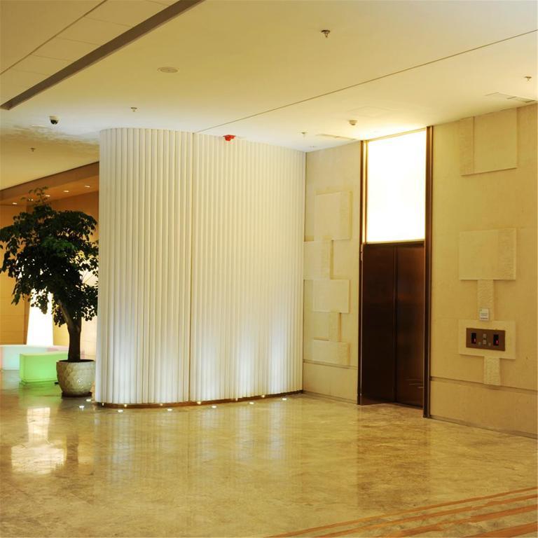 Holiday Inn Express Shenyang Golden Corridor By Ihg Extérieur photo